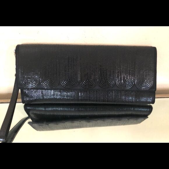 Cole Haan Black Patent Leather Clutch LG Wristlet - Picture 1 of 9